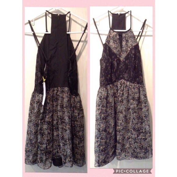 đź’•BCBGENERATIONđź’• Short Print Dress with Lace Trim 8 - Picture 5 of 6